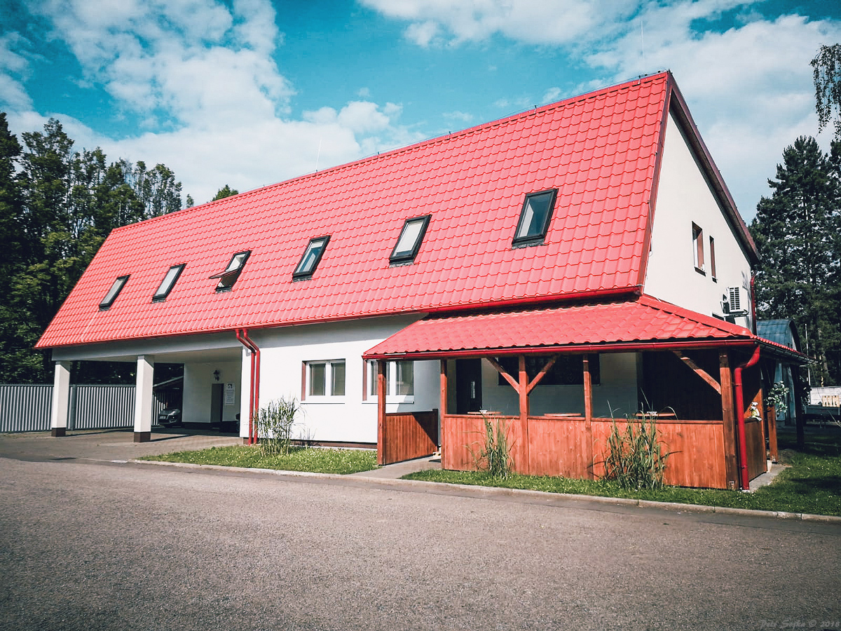 Main accommodation image
