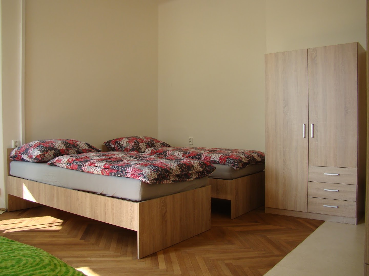 Main accommodation image